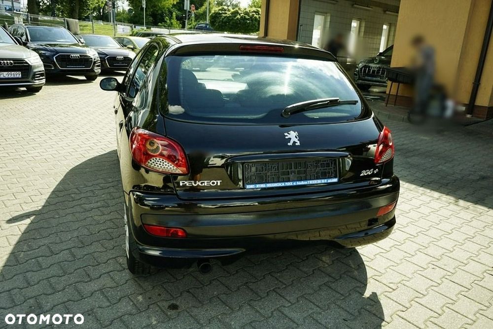 Peugeot 206 plus - 7