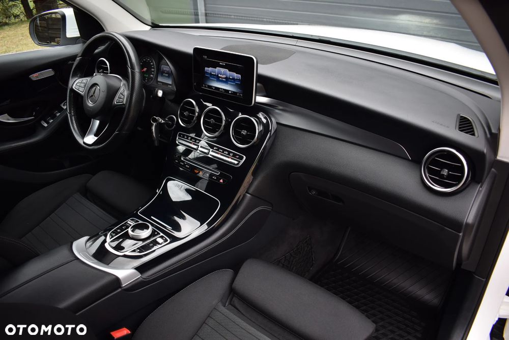 Mercedes-Benz GLC - 35