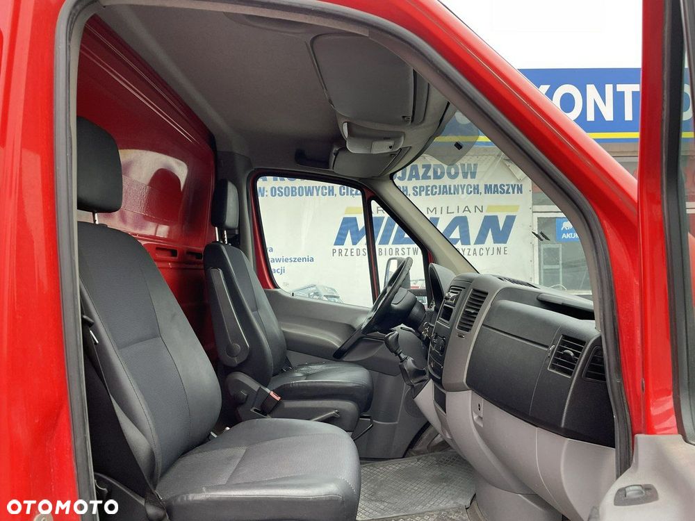 Mercedes-Benz Sprinter - 9