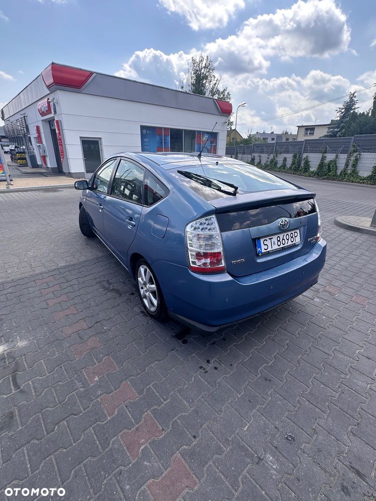 Toyota Prius 1.5 VVT-i Sol (nav) - 3