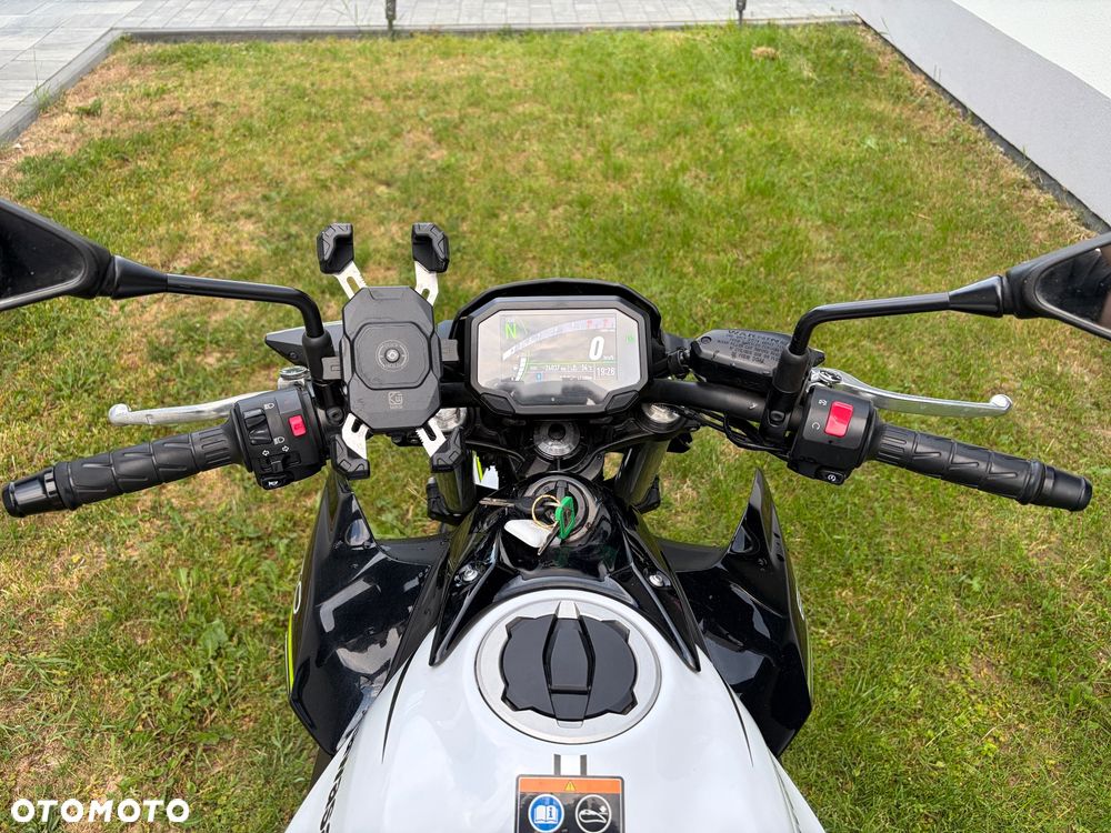 Kawasaki Z 650 - 9