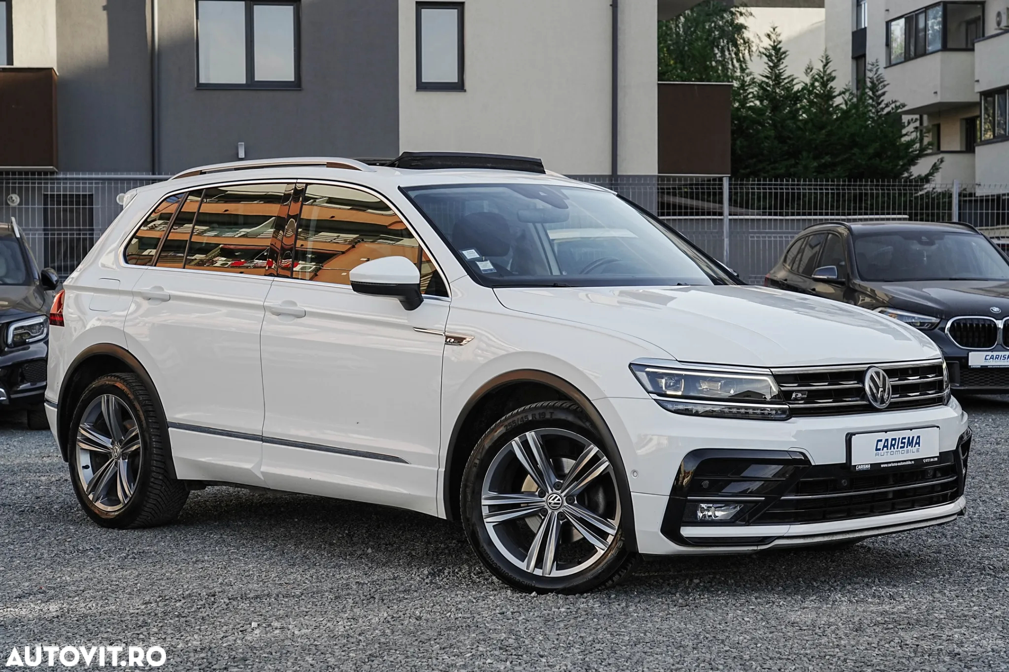 Volkswagen Tiguan 2.0 TDI SCR DSG R-Line - 8