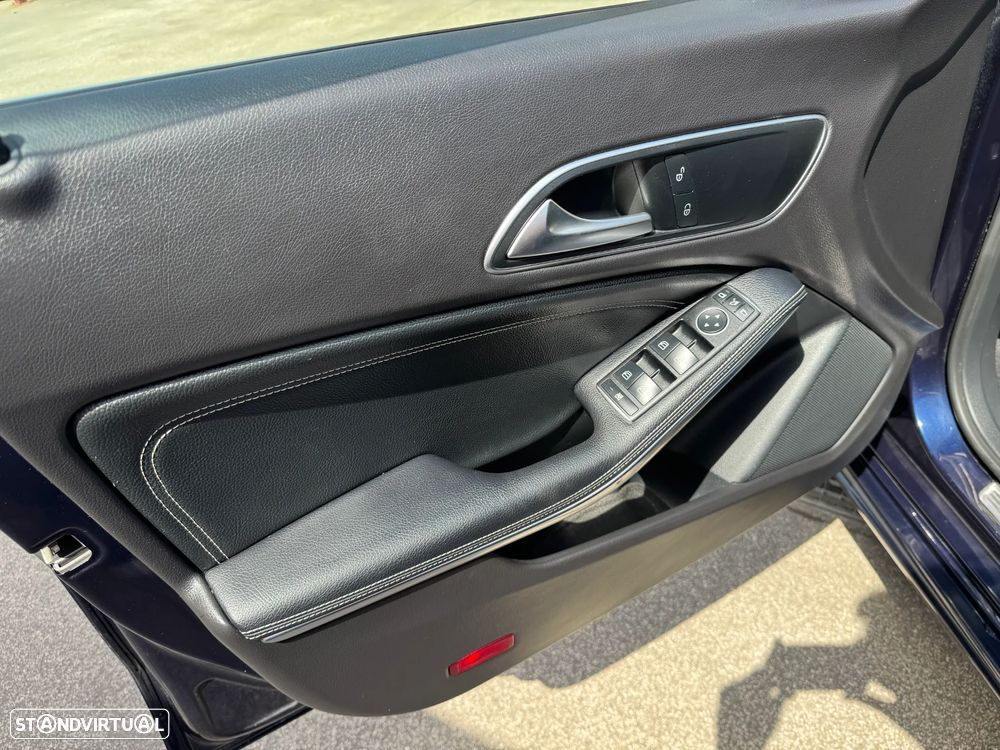 Mercedes-Benz CLA 180 d Shooting Brake Urban - 6