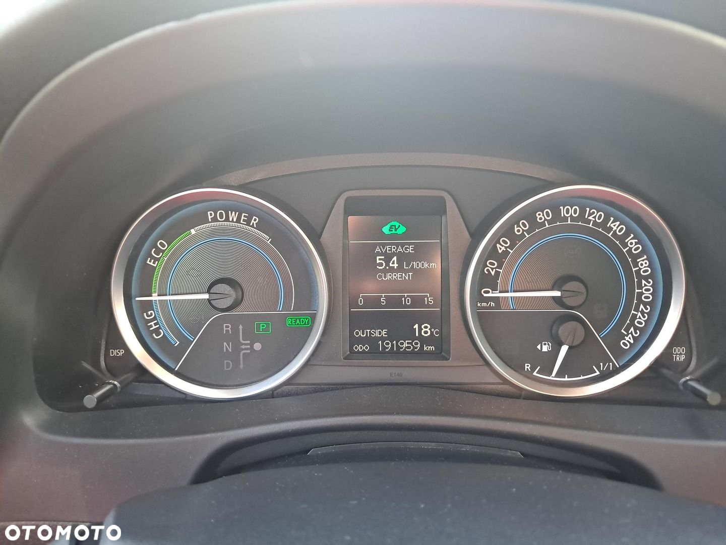 Toyota Auris Hybrid 135 Prestige - 17