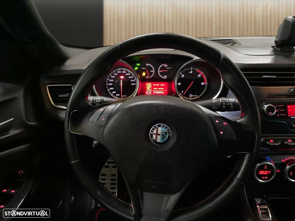 Alfa Romeo Giulietta 2.0 JTDM 16V Turismo - 9
