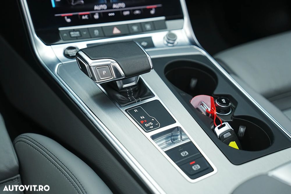 Audi A6 Limuzina 50 TFSI e quattro S tronic S line - 36