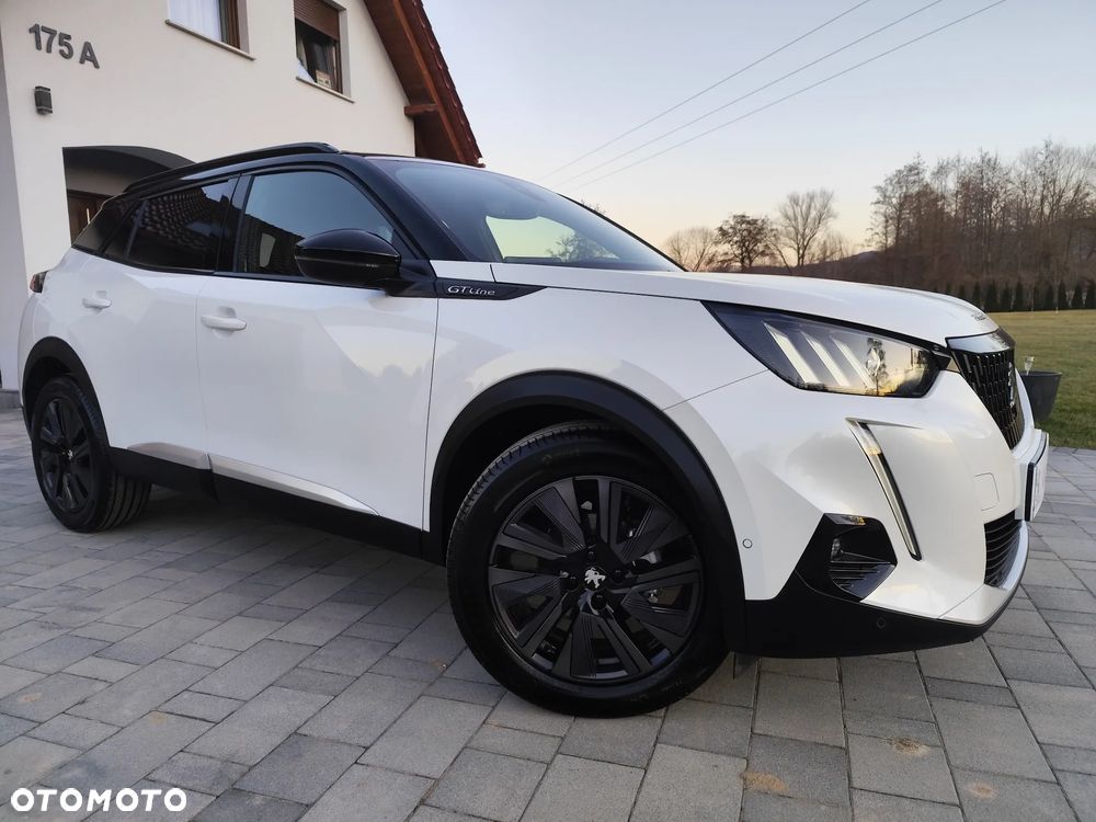 Peugeot 2008 1.2 PureTech GT Line S&S - 13