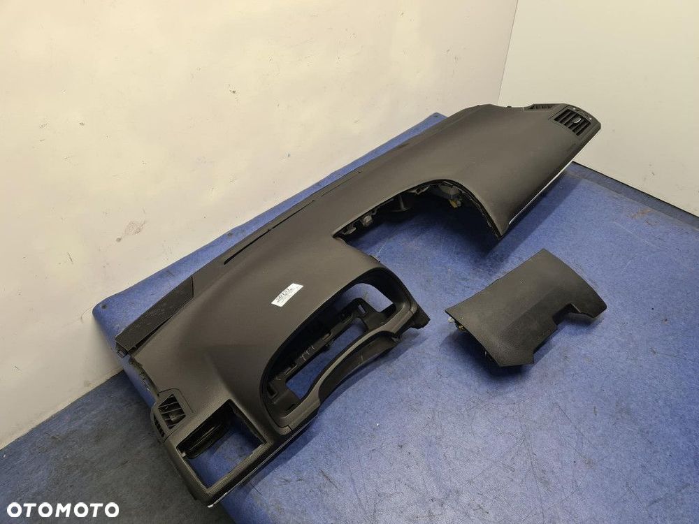 TOYOTA AVENSIS T27 LIFT 2012 DESKA ROZDZIELCZA - 3