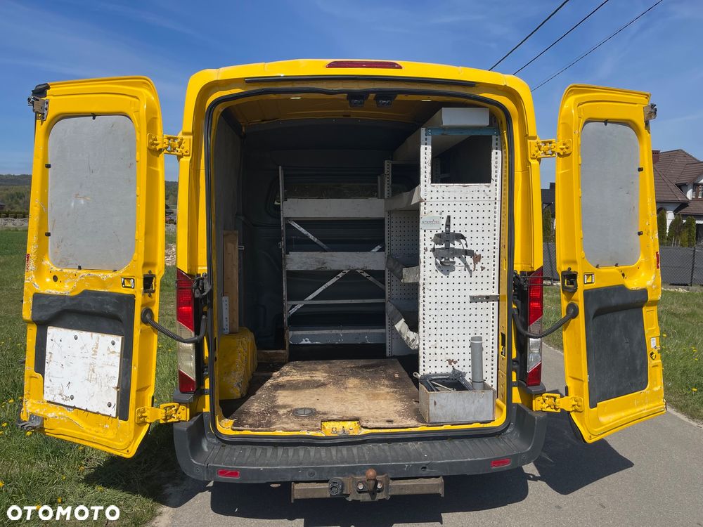 Ford Transit - 32