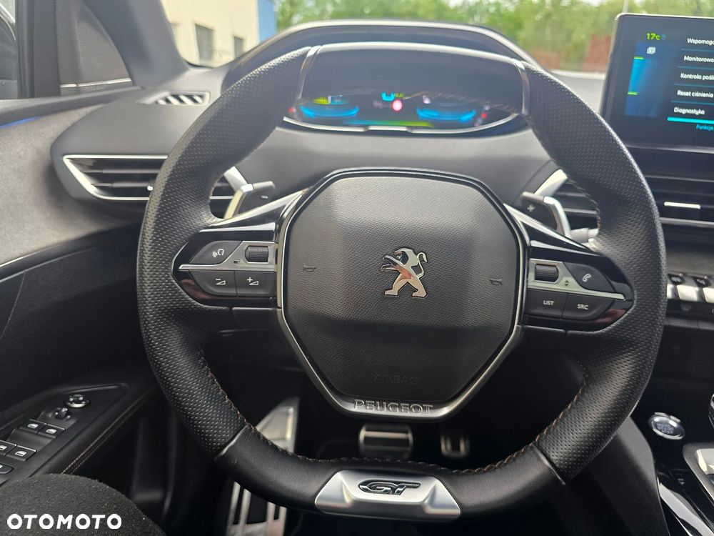 Peugeot 3008 1.6 PureTech HYbrid GT Line S&S EAT8 - 39
