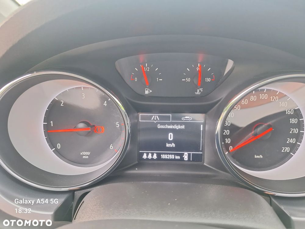 Opel Astra 1.6 D (CDTI) Start/Stop Business - 14