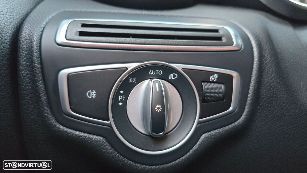 Mercedes-Benz C 200 - 12
