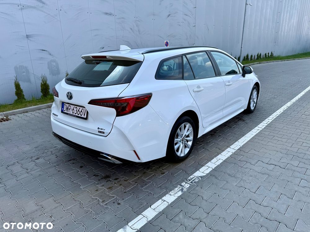 Toyota Corolla 1.8 Hybrid Comfort - 15