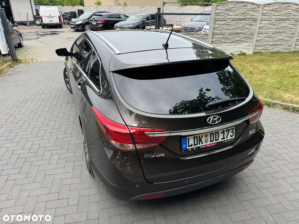Hyundai i40 1.6 Comfort - 14
