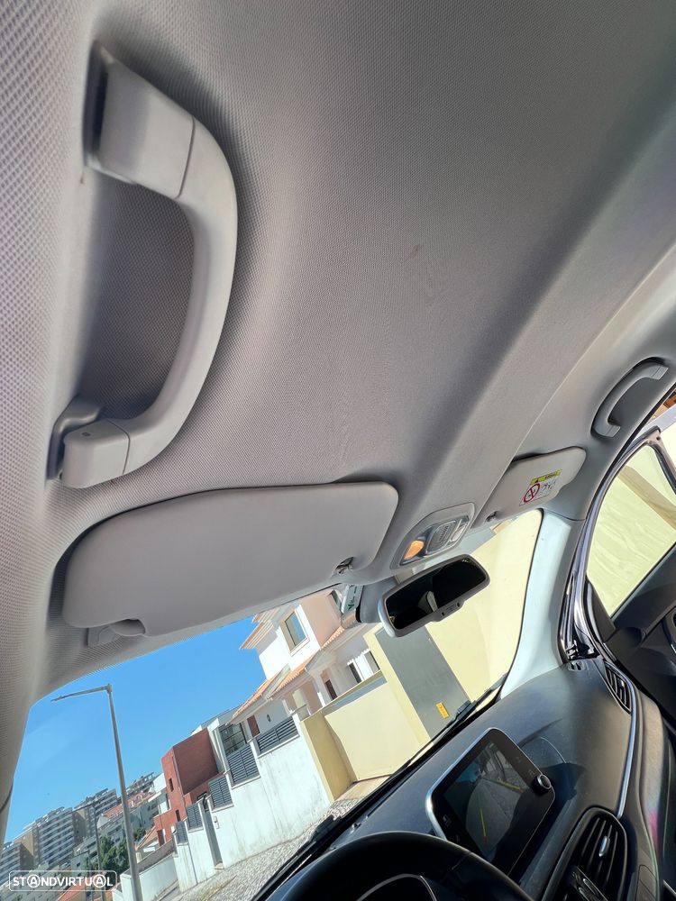 Fiat Tipo Station Wagon 1.3 M-Jet Lounge Tech J17 - 19