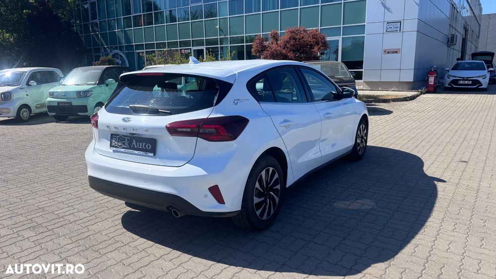Ford Focus 1.0 EcoBoost Titanium - 4