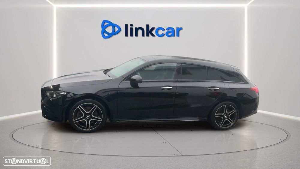 Mercedes-Benz CLA 250 e Shooting Brake 8G-DCT AMG Line - 4