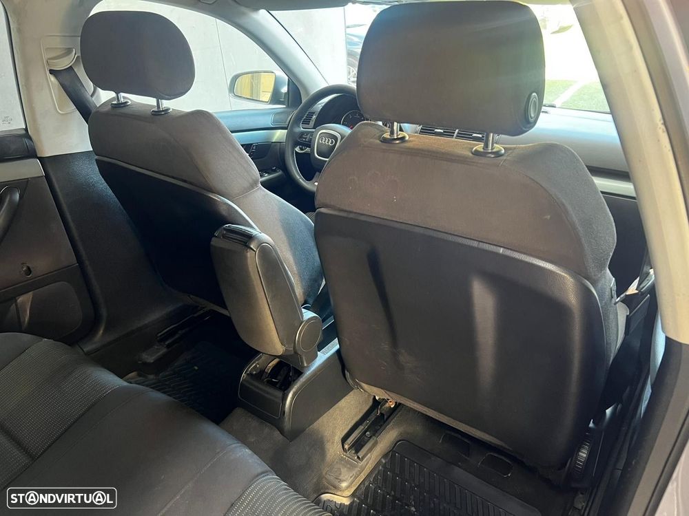 Audi A4 Avant 2.0 TDi S-line - 17