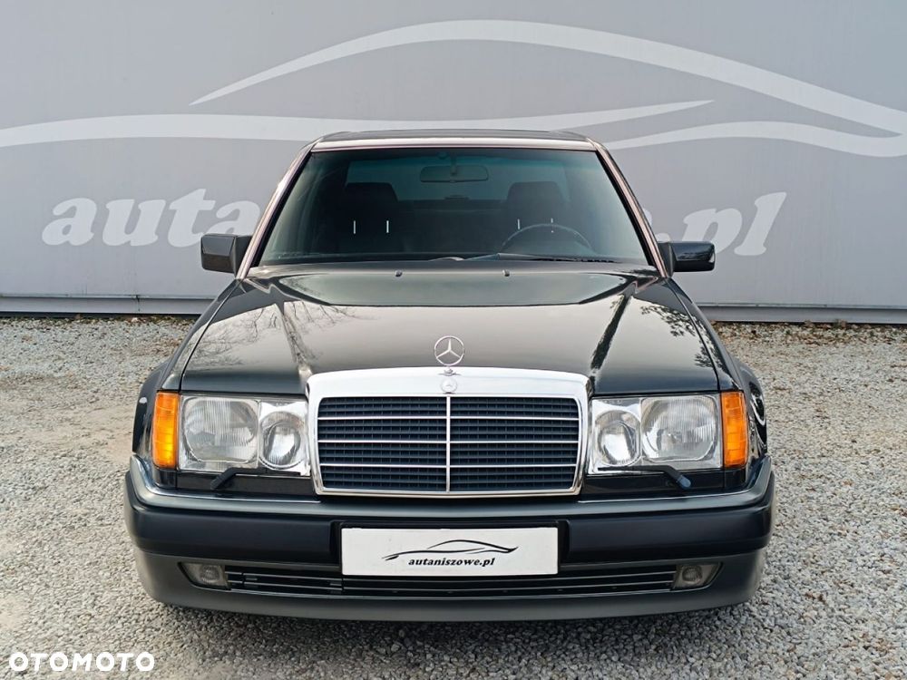 Mercedes-Benz W124 (1984-1993) - 11
