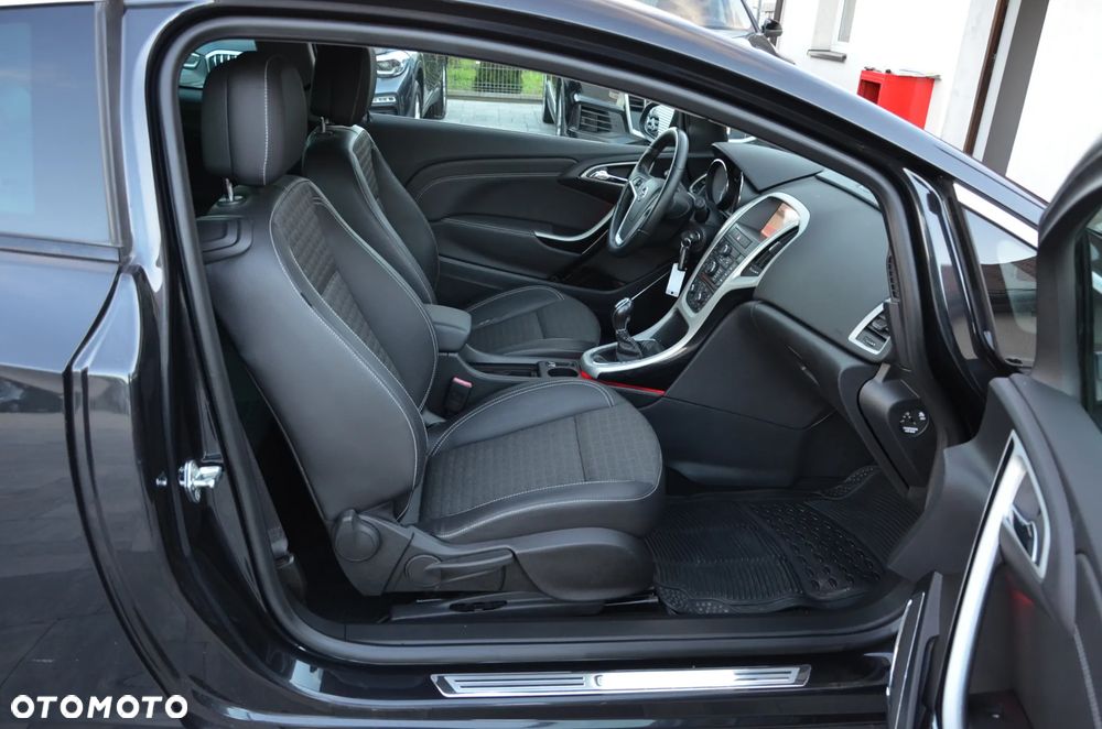 Opel Astra 1.6 Turbo Sport - 16