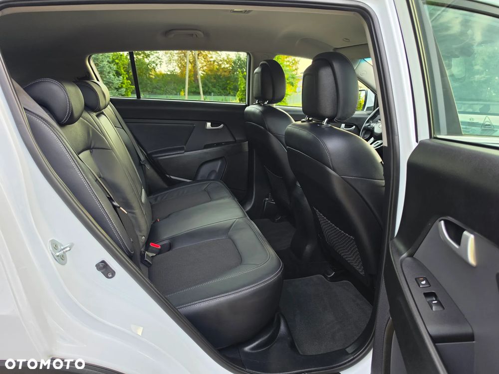Kia Sportage 2.0 XL 2WD - 36