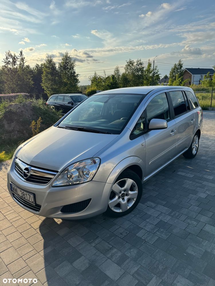 Opel Zafira 1.8 Enjoy - 1