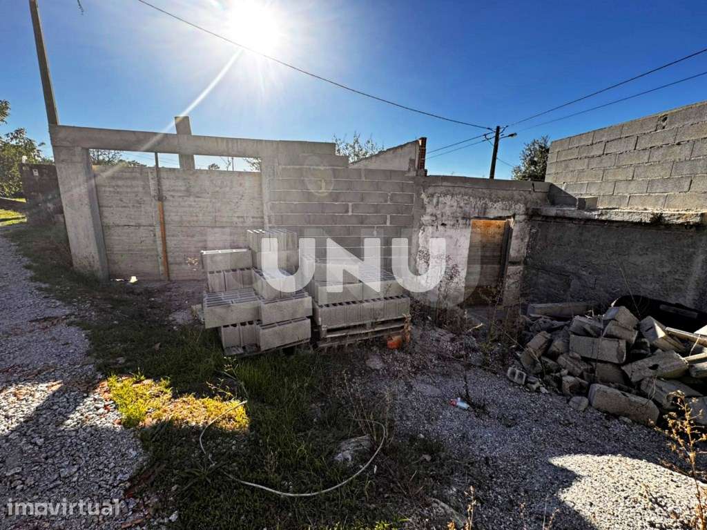 Moradia Isolada T3 - Para Reconstrução - Grande imagem: 5/12