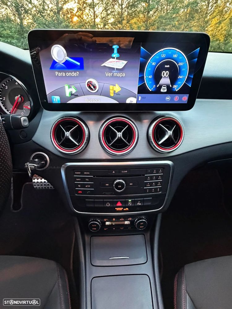 Mercedes-Benz CLA 220 d 7G-DCT AMG Line - 19