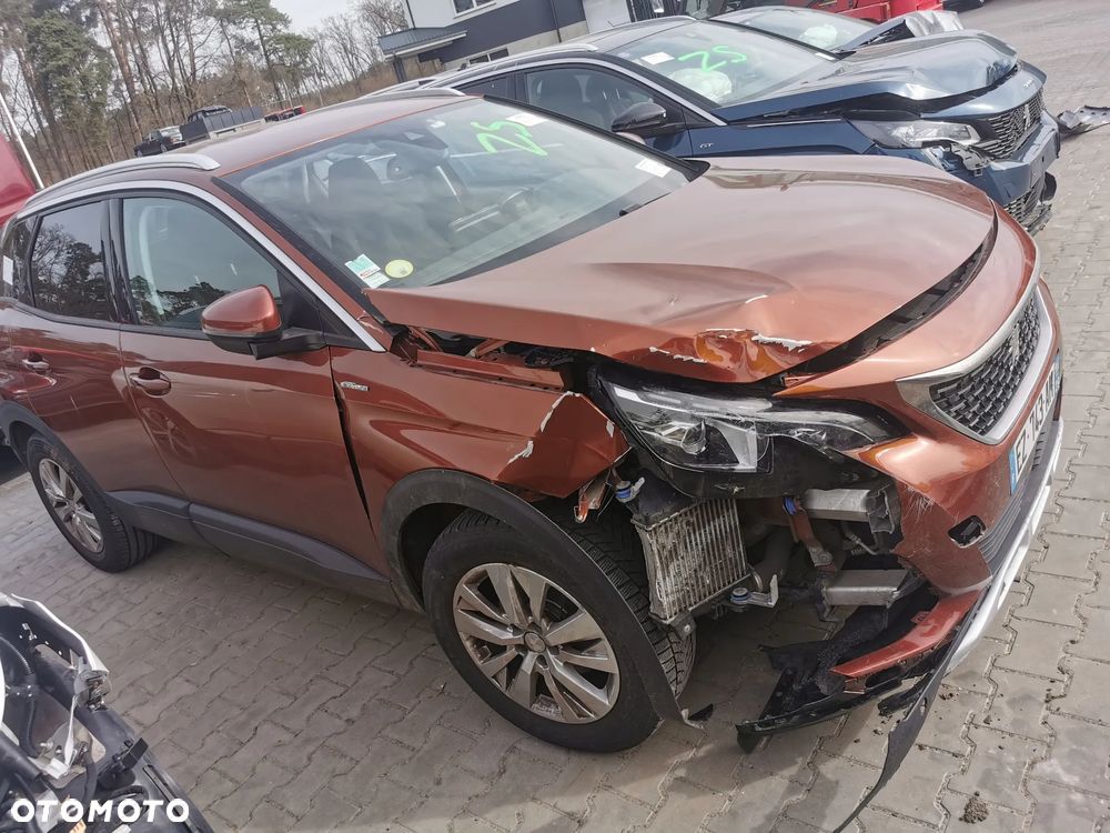 Peugeot 3008 BlueHDi 130 Stop & Start EAT8 Active Pack - 3