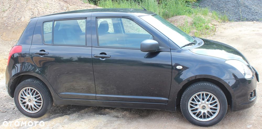 Suzuki Swift - 3