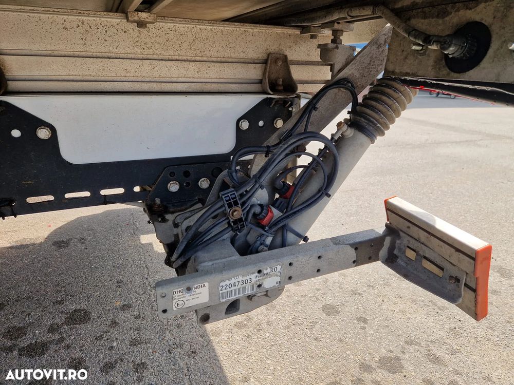 Renault MASTER 2.3D 146CP  L4  FRIGORIFIC ,  LIFT DHOLLANDIA , ROTI DUBLE SPATE - 35