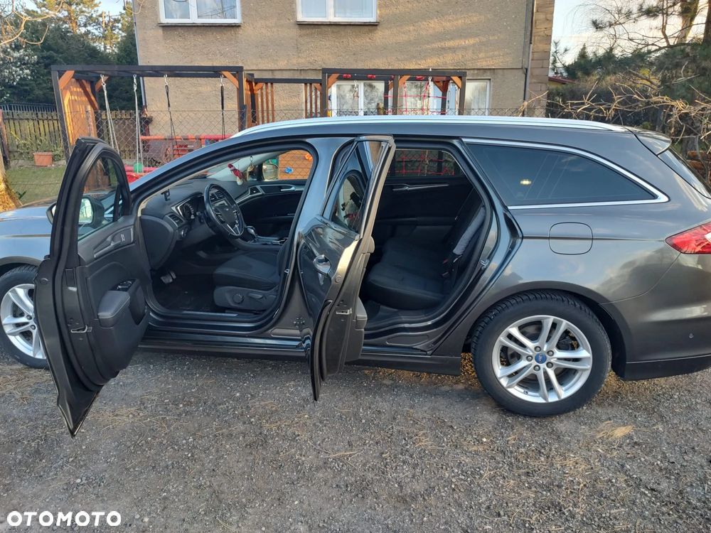 Ford Mondeo 2.0 TDCi Titanium PowerShift - 2