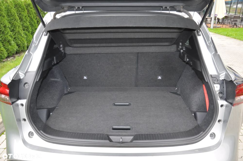 Nissan Qashqai 1.3 DIG-T mHEV N-Connecta Xtronic - 14