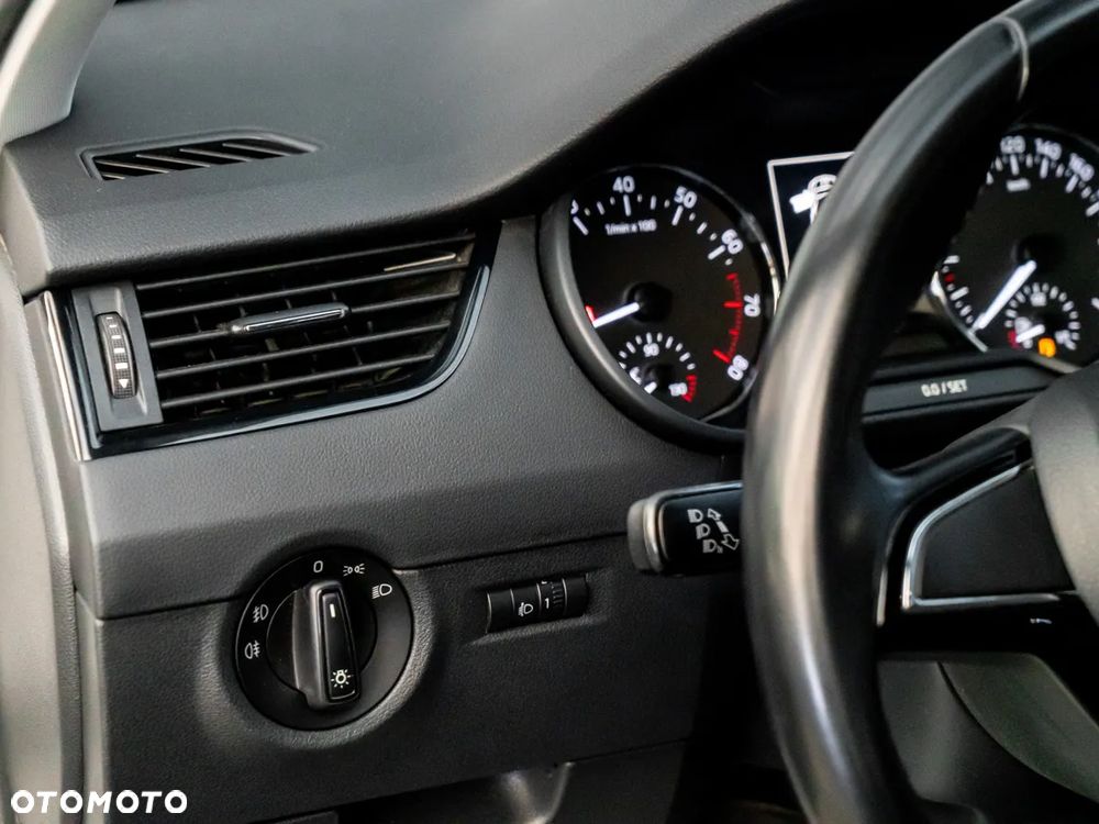 Skoda Octavia 1.4 TSI Active - 22