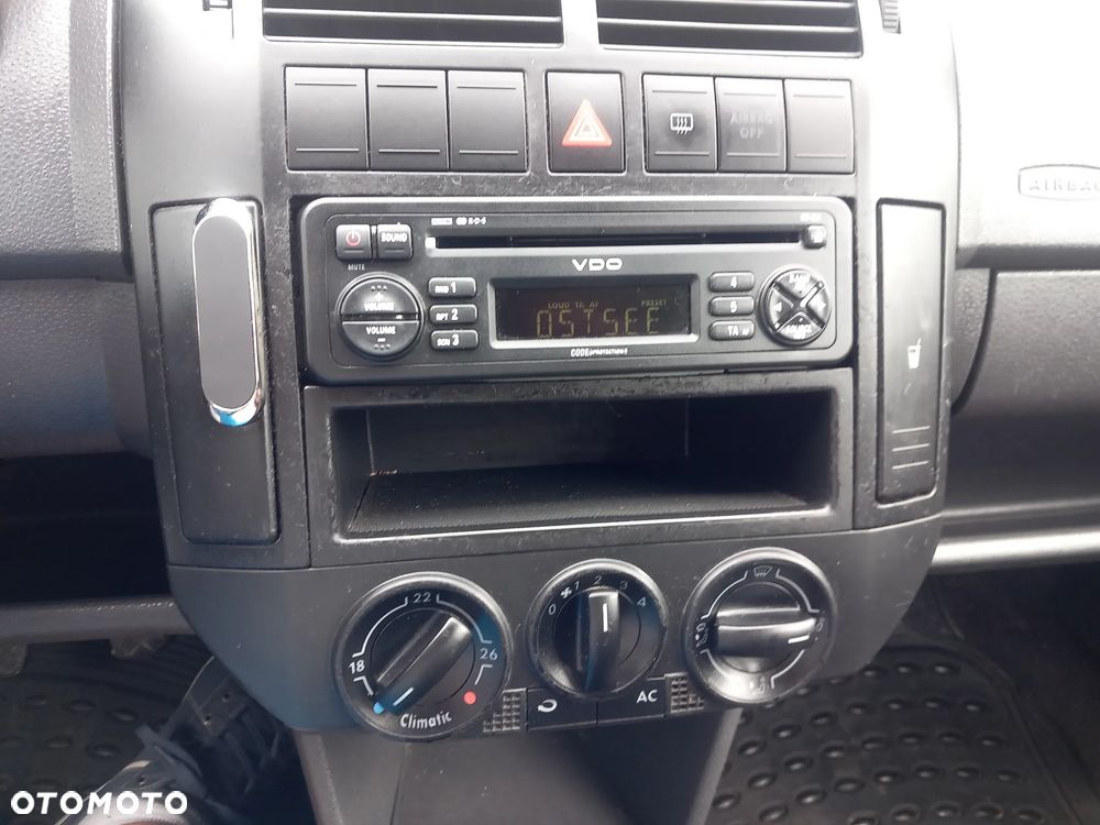 Volkswagen Polo 1.2 Tour Edition - 11