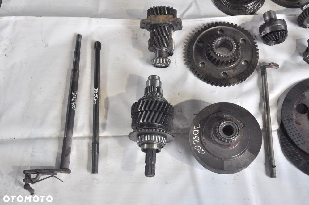 TARCZKI PÓŁOŚKA WAŁEK KOSZ MOST TYŁ JOHN DEERE 6400 - 6