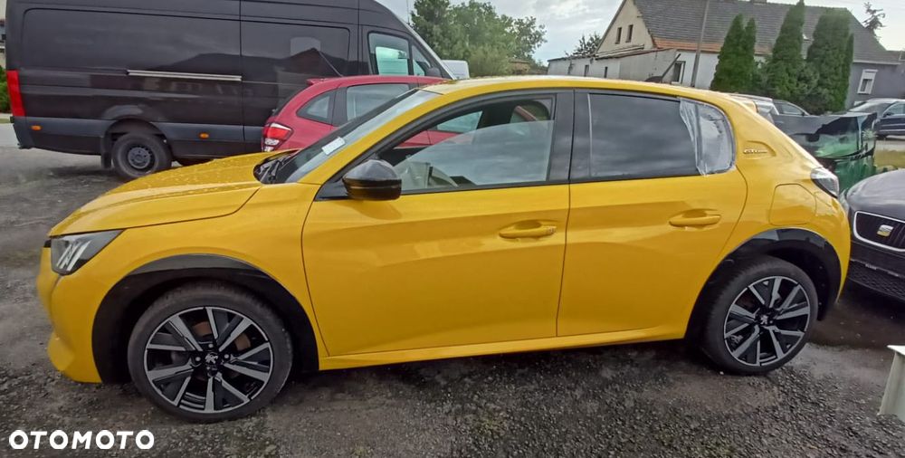 Peugeot 208 1.2 PureTech GT Line S&S - 4