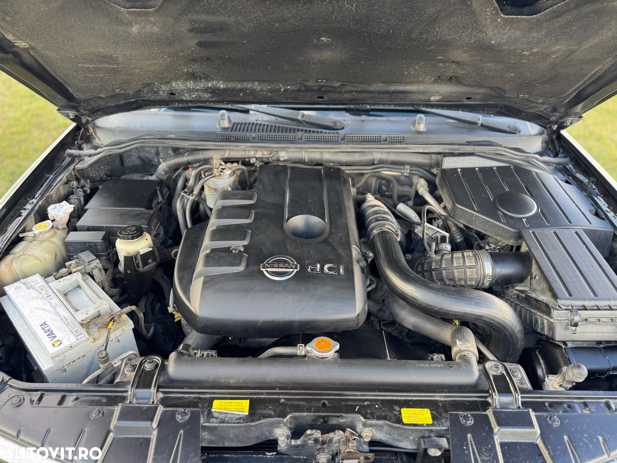 Nissan Pathfinder 2.5 dCi LE - 27