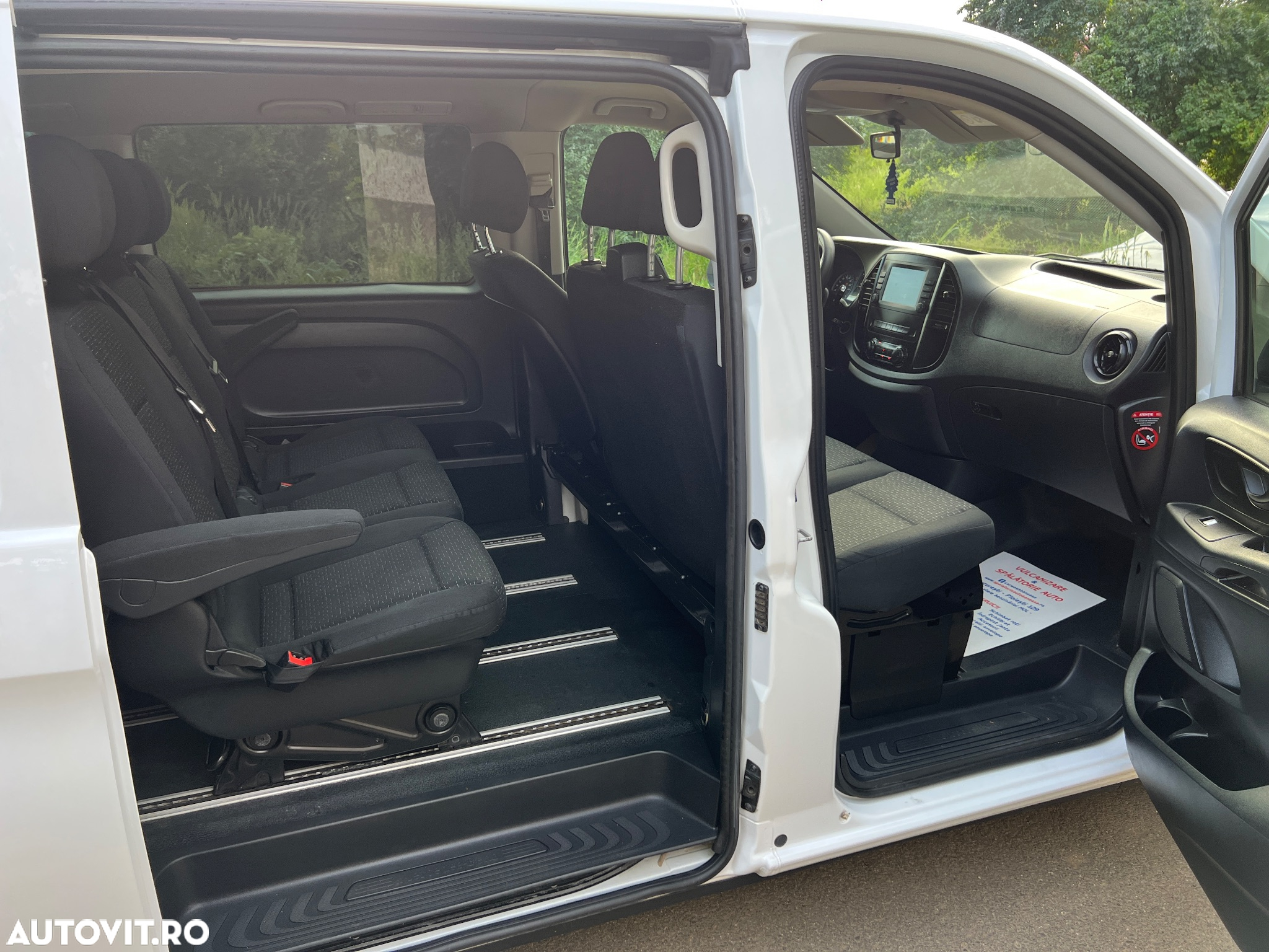 Mercedes-Benz Vito Tourer Compact 114 CDI 136CP RWD 9AT BASE - 6