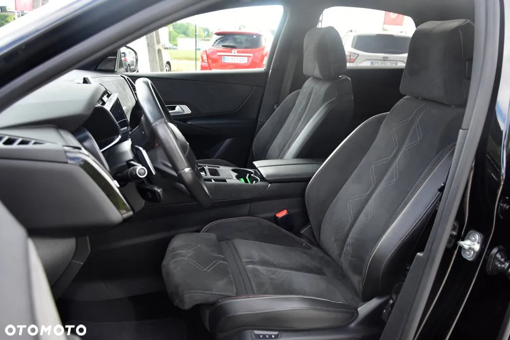 DS Automobiles DS 7 Crossback 1.6 E-Tense Performance Line + - 24