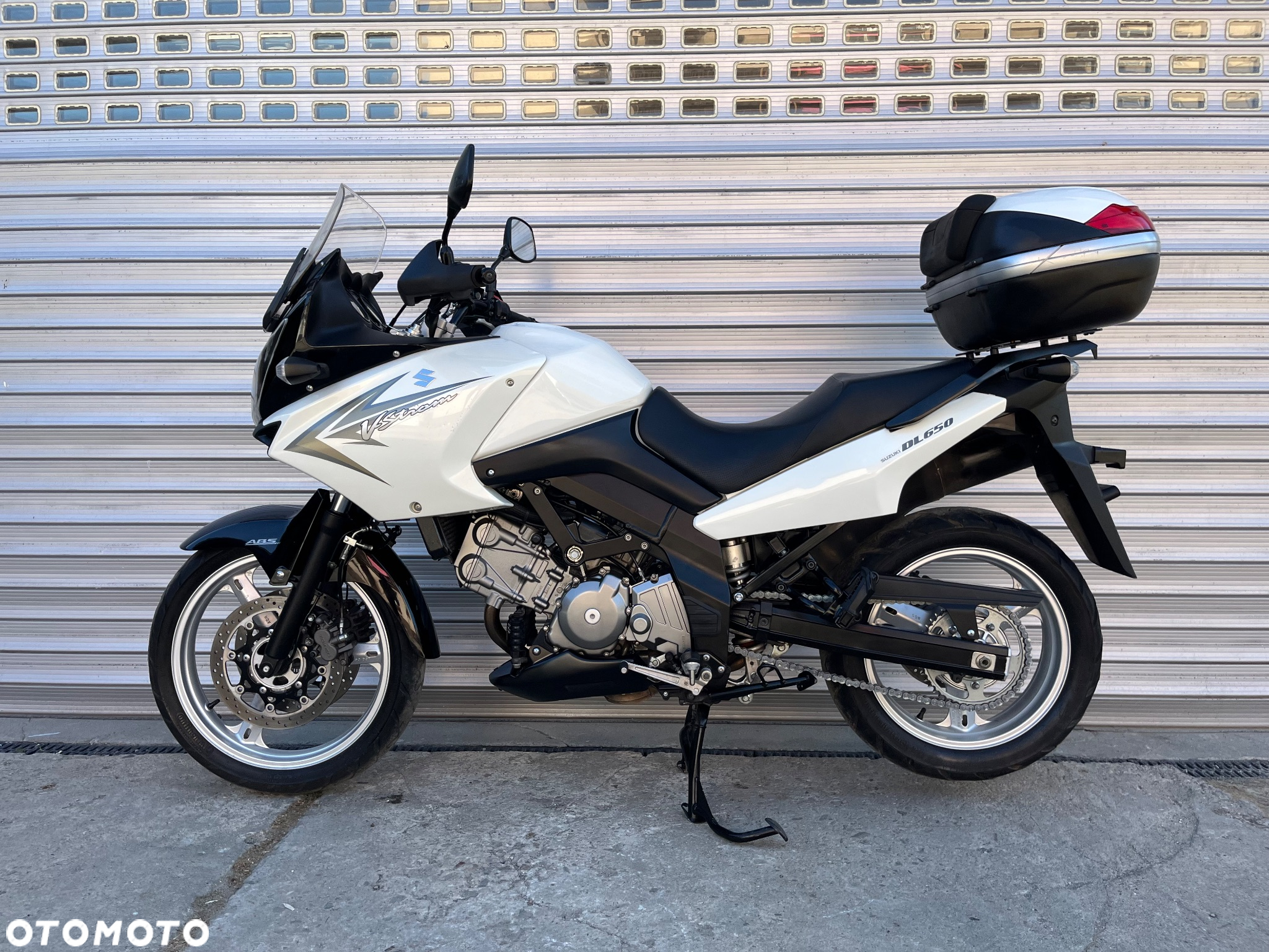 Suzuki DL - 2