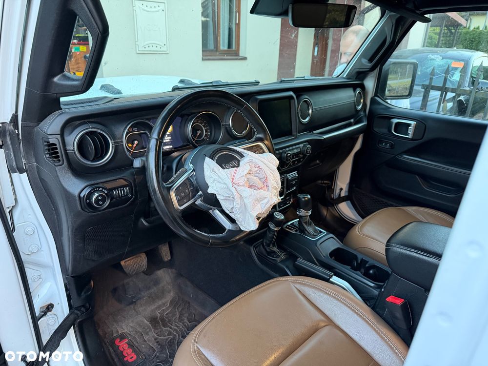 Jeep Gladiator - 24