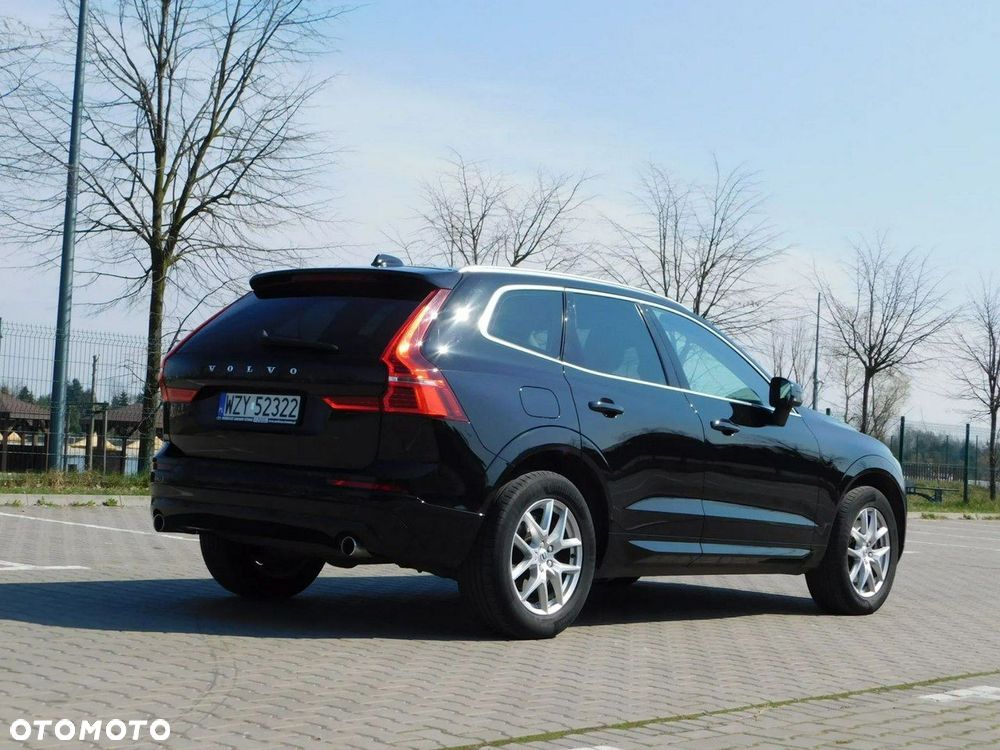 Volvo XC 60 D3 Momentum Pro - 27