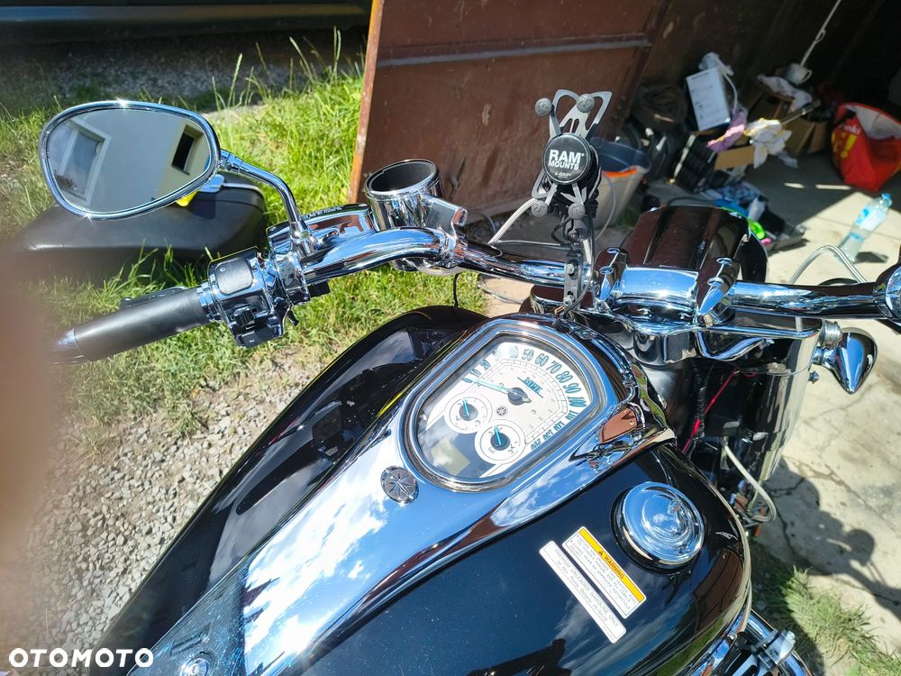 Yamaha XV - 12