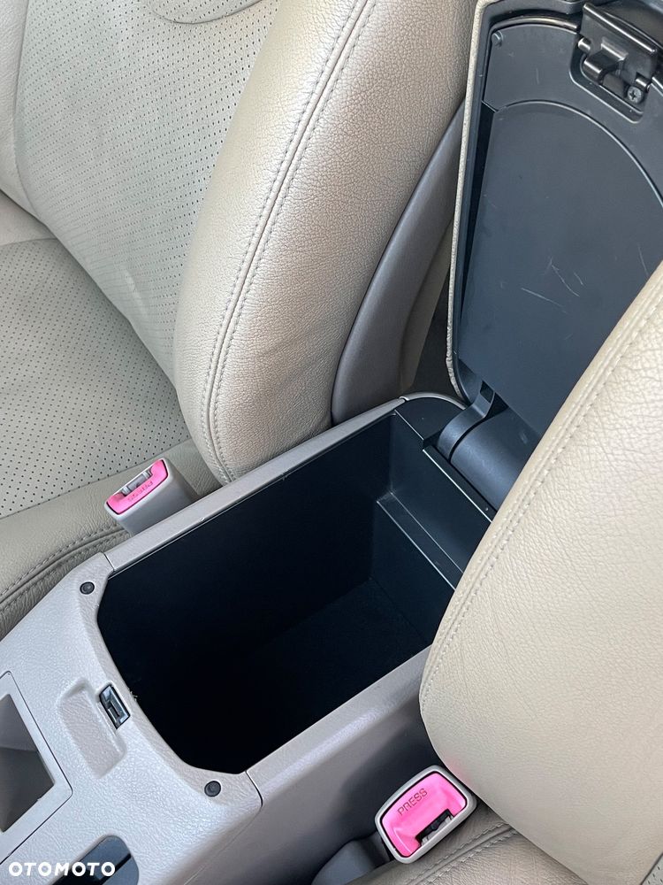 Toyota RAV4 2.0 VVT-i Prestige - 14
