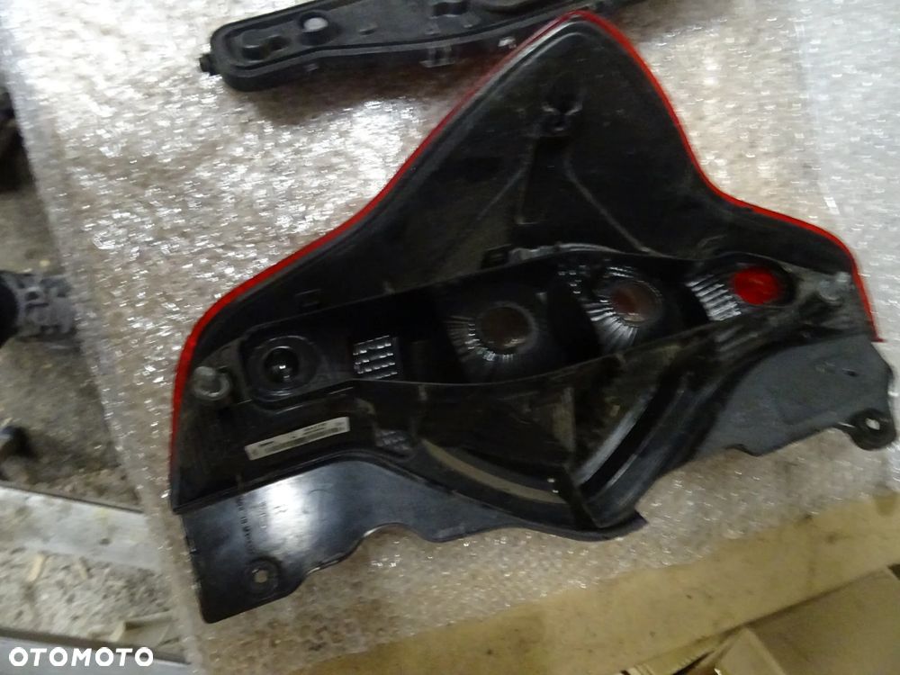 DACIA LODGY LAMPA TYL TYLNA LEWA PRAWA WKLAD DO LAMP ZAROWEK CZESCI ROZNE - 4
