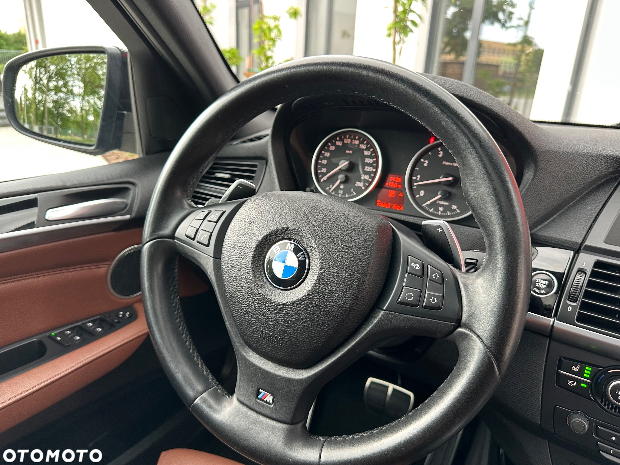 BMW X5 xDrive35i Edition Exclusive - 36