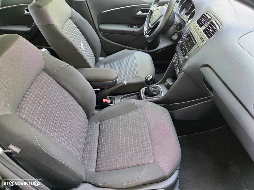 VW Polo 1.0 Confortline - 40