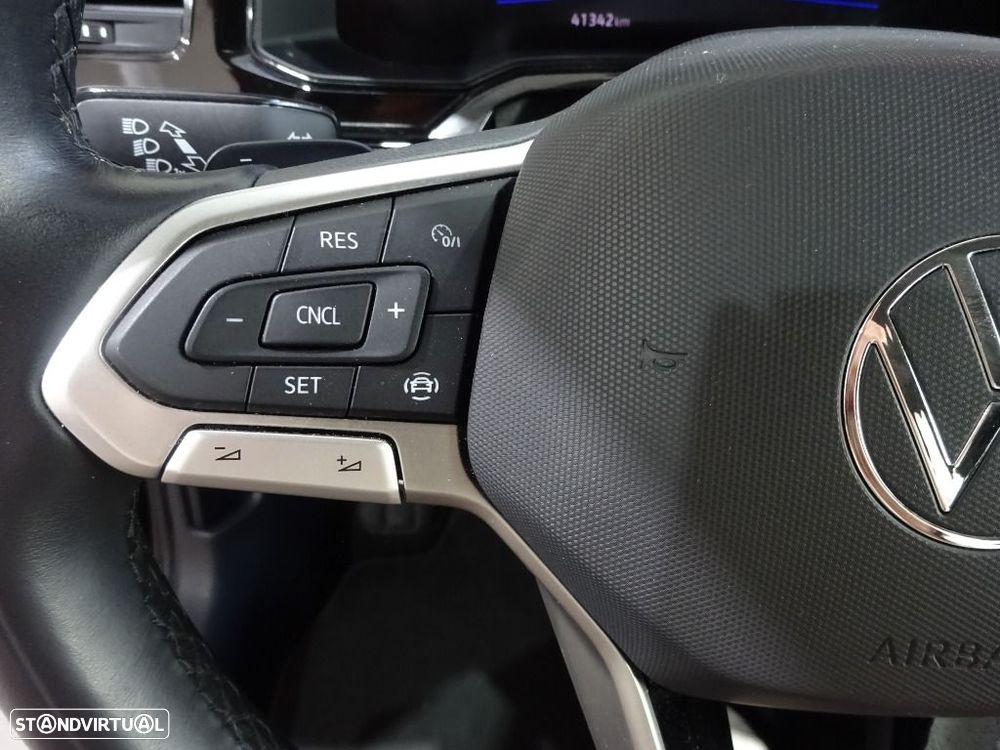 VW Polo 1.0 TSI Urban DSG - 17