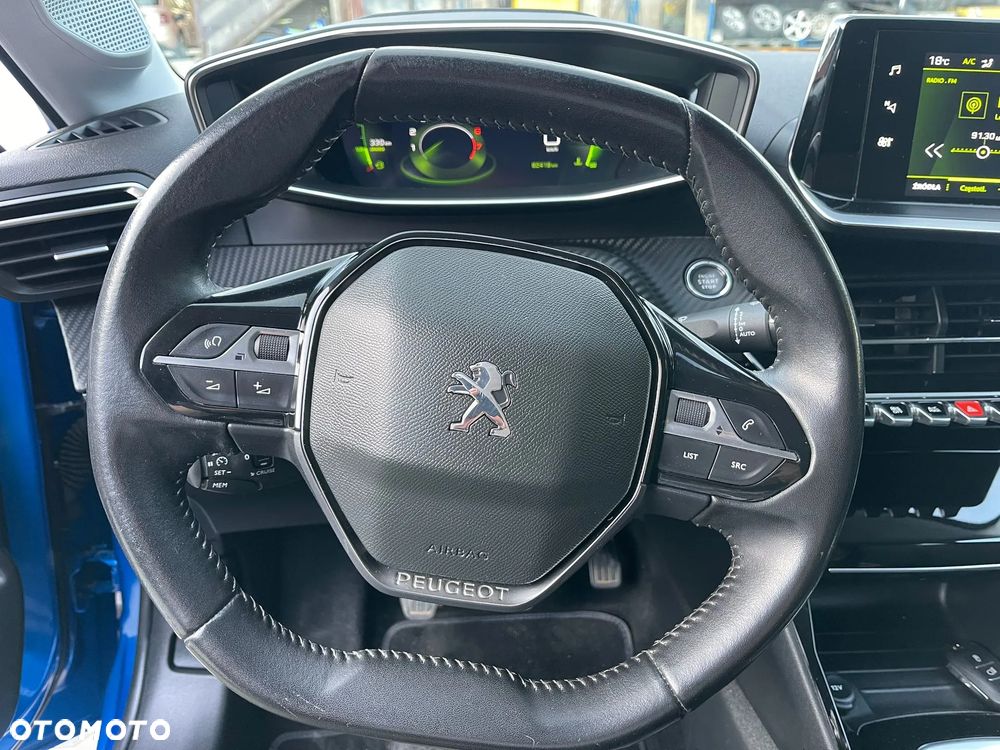 Peugeot 208 PureTech 100 Active - 19